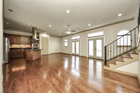 5711 Kiam Street Houston TX 77007