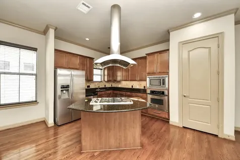 5711 Kiam Street Houston TX 77007