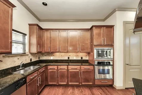 5711 Kiam Street Houston TX 77007