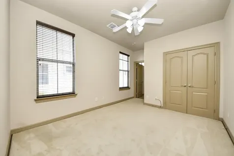 5711 Kiam Street Houston TX 77007