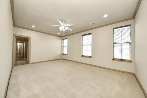 5711 Kiam Street Houston TX 77007