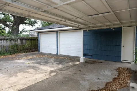 811 Sara Rose Street Houston TX 77018