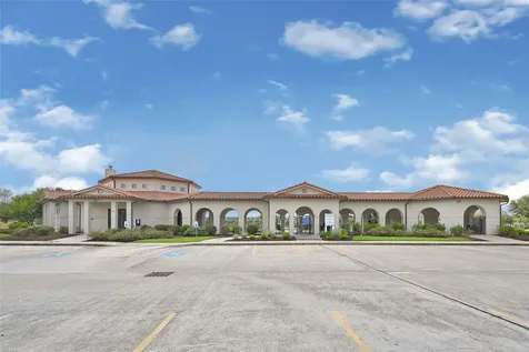84 Carmel Drive Manvel TX 77578