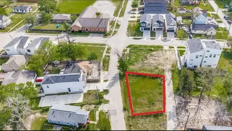 6118 Maybell Street Houston TX 77091