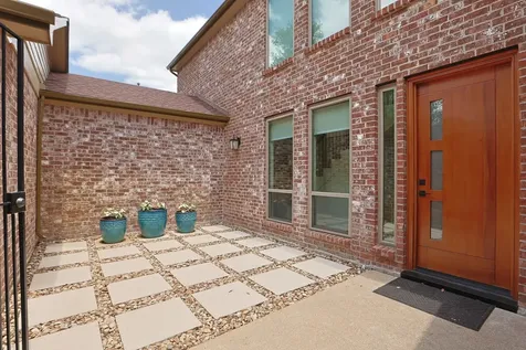 7314 Blenheim Palace Lane Houston TX 77095