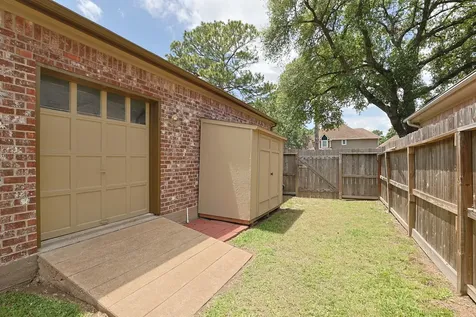 7314 Blenheim Palace Lane Houston TX 77095