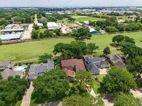 7314 Blenheim Palace Lane Houston TX 77095