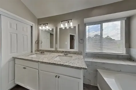 4223 Shady Village Court Missouri City TX 77459