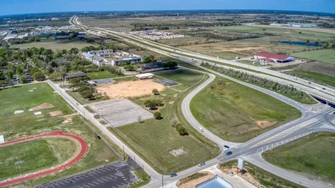10.9 Ac Fields Store At Highway 290 Road Waller TX 77484