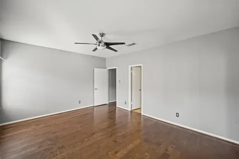 3780 Tanglewilde Street 306 Houston TX 77063