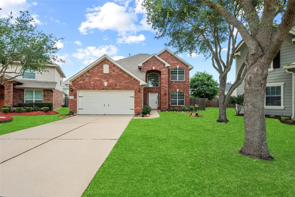 2327 Seahorse Bend Drive Katy TX 77449