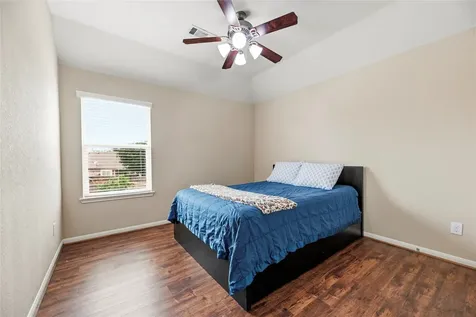 2327 Seahorse Bend Drive Katy TX 77449