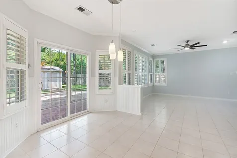 77 Sugar Grove Court The Woodlands TX 77382