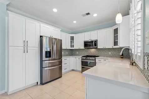 77 Sugar Grove Court The Woodlands TX 77382