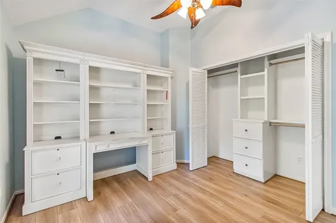 77 Sugar Grove Court The Woodlands TX 77382