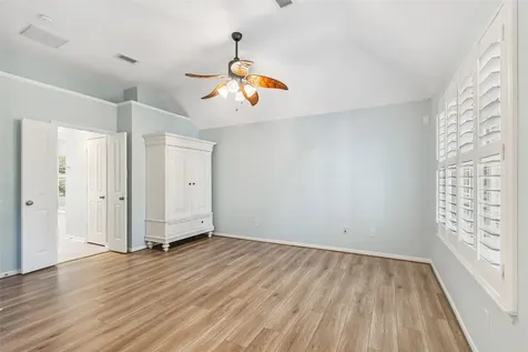 77 Sugar Grove Court The Woodlands TX 77382