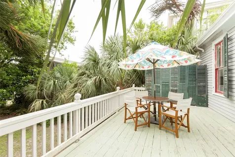 2419 Avenue L Galveston TX 77550