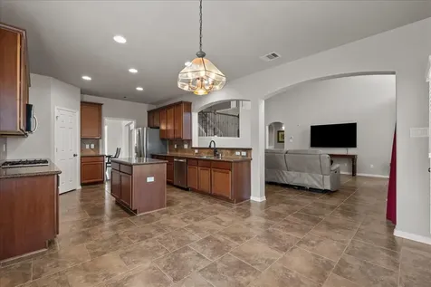 3902 Basil Court Pearland TX 77584