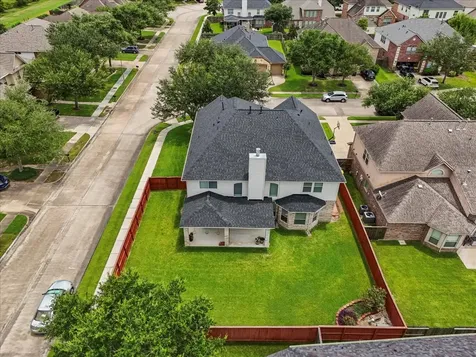 3902 Basil Court Pearland TX 77584