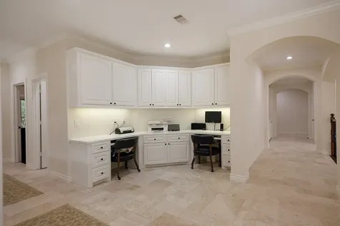 15 Netherfield Way The Woodlands TX 77382