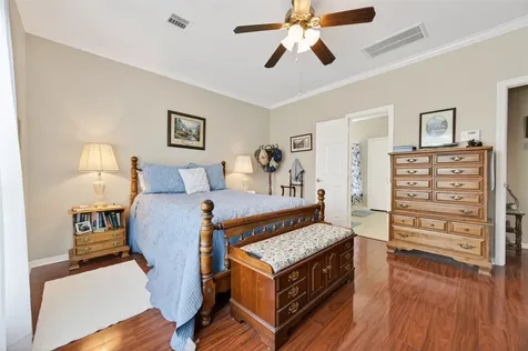 5118 Cove Creek Baytown TX 77523