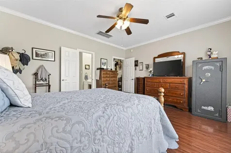 5118 Cove Creek Baytown TX 77523