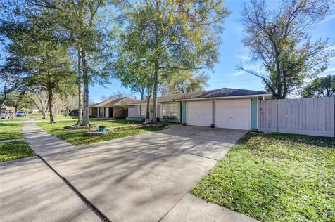 9305 Gettysburg Avenue Texas City TX 77591