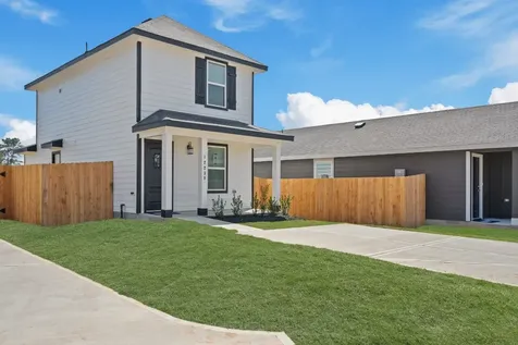 12238 Shield Crest Court Willis TX 77378