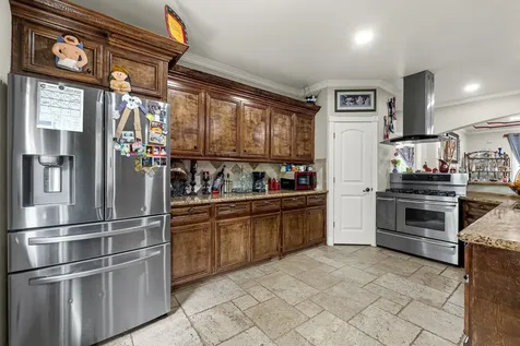 18740 Deer Glen Drive Conroe TX 77302