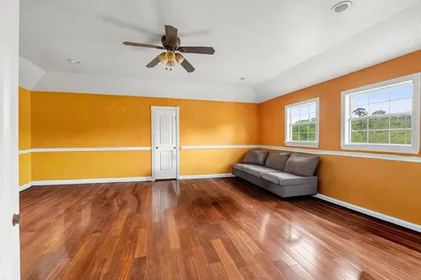 18740 Deer Glen Drive Conroe TX 77302