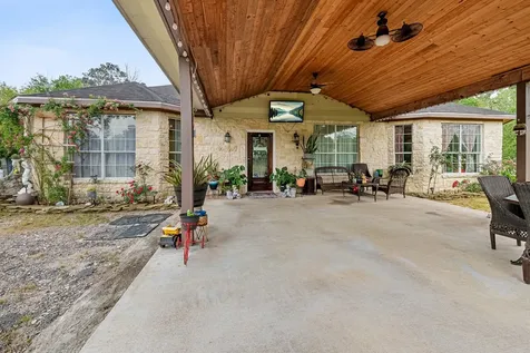 18740 Deer Glen Drive Conroe TX 77302
