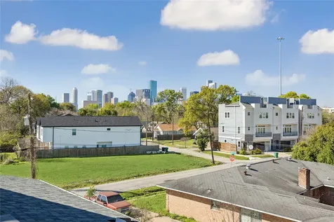 3107 Webster Street B Houston TX 77004