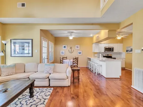 16627 Bayfront Drive Jamaica Beach TX 77554