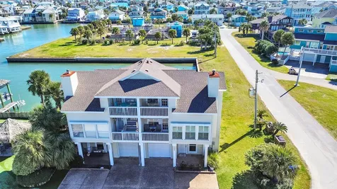 16627 Bayfront Drive Jamaica Beach TX 77554