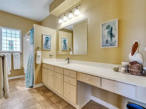 16627 Bayfront Drive Jamaica Beach TX 77554