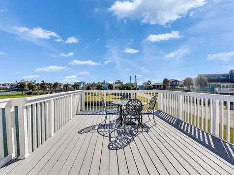 16627 Bayfront Drive Jamaica Beach TX 77554