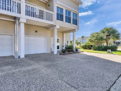 16627 Bayfront Drive Jamaica Beach TX 77554