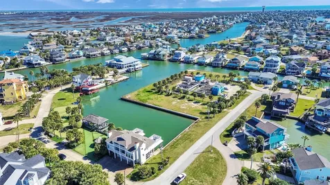 16627 Bayfront Drive Jamaica Beach TX 77554