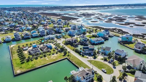 16627 Bayfront Drive Jamaica Beach TX 77554