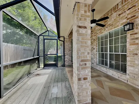 17302 Lonesome Dove Trail Houston TX 77095