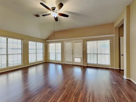 17302 Lonesome Dove Trail Houston TX 77095