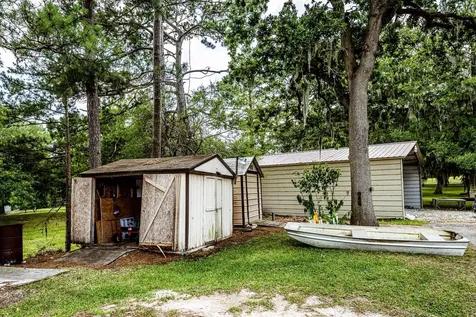 46 Point Loop Huntsville TX 77320