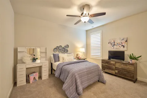 10090 S Goshawk Trail Conroe TX 77385