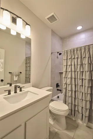 10090 S Goshawk Trail Conroe TX 77385