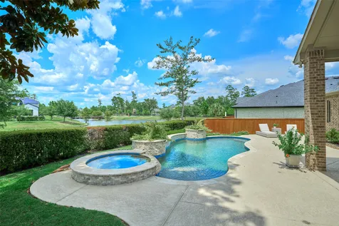 10090 S Goshawk Trail Conroe TX 77385
