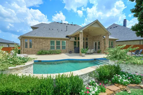 10090 S Goshawk Trail Conroe TX 77385