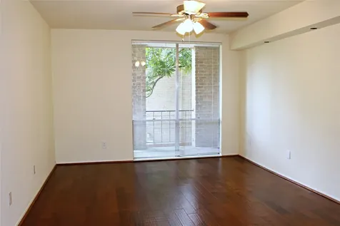 4635 Wild Indigo Street 515 Houston TX 77027