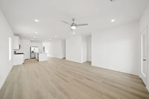 4040 Sun Burst Lane Brookshire TX 77423