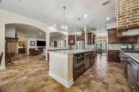 1002 Cowards Creek Court Friendswood TX 77546