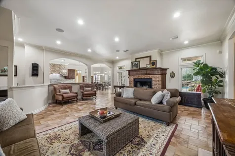 1002 Cowards Creek Court Friendswood TX 77546